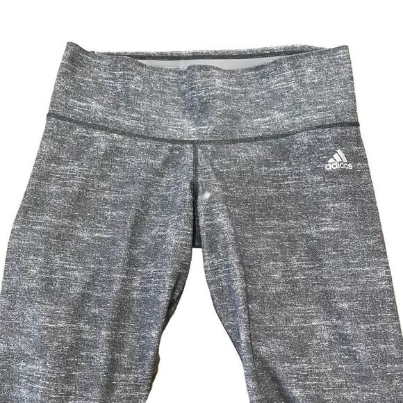 Adidas gray leggings size       A371 - Picture 2 of 8